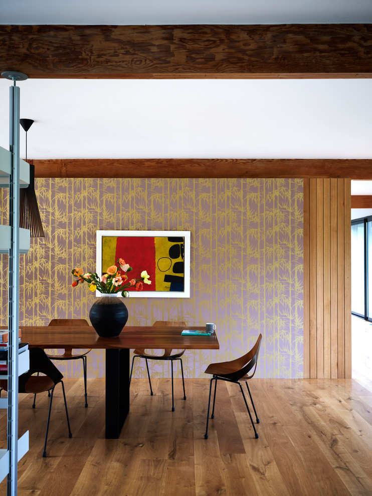 Farrow&Ball Metallic Wallpapers at Manders