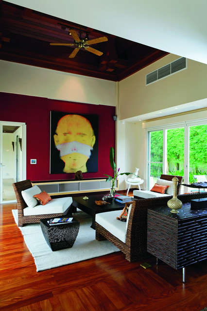 Baan Sai Taan tropical-living-room
