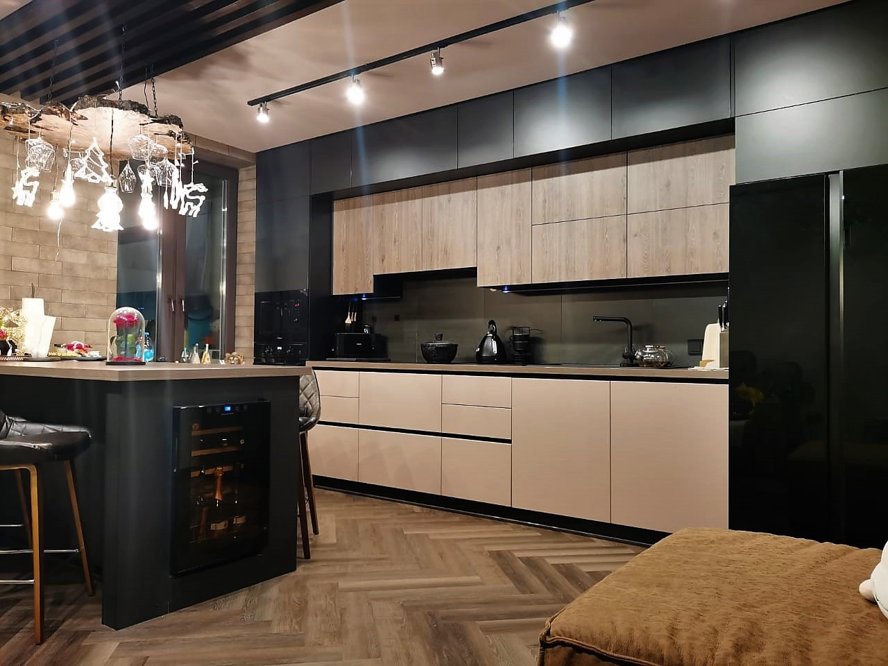 Ямало-Ненецкий АО, Новый Уренгой г, Дружба мкр, дом № 6, корпус 2, кухня..