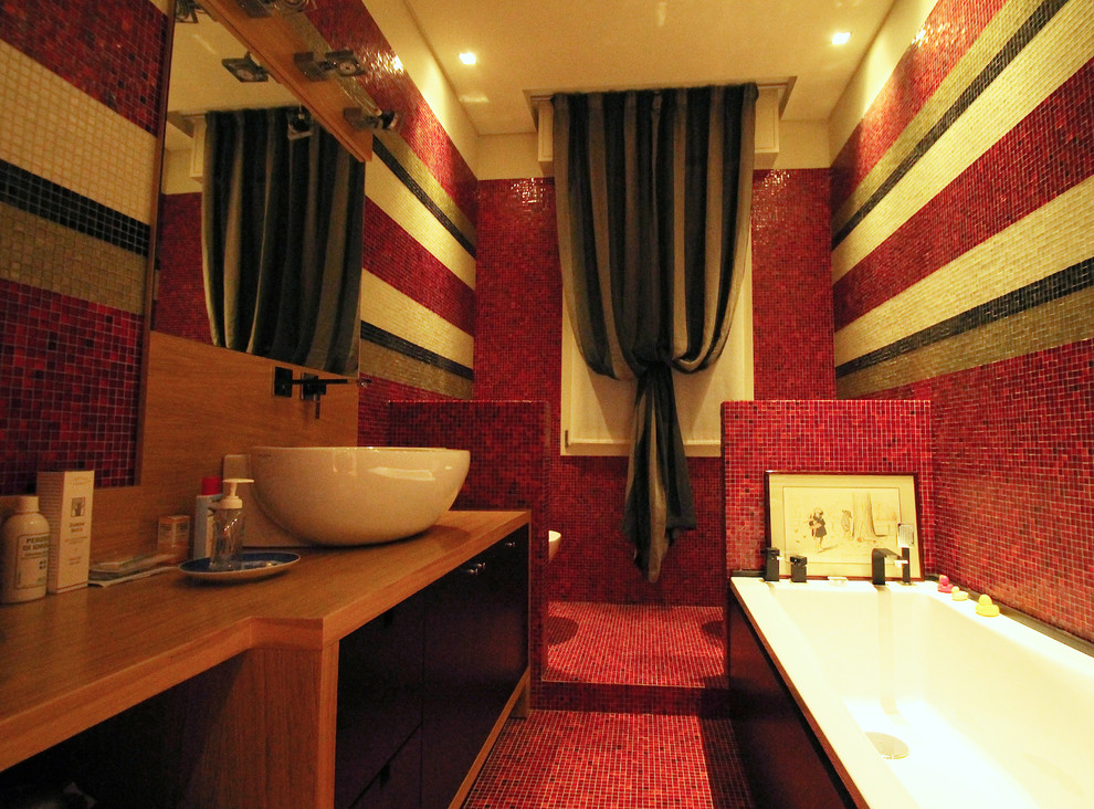 Bagno per signore e bagno per signora