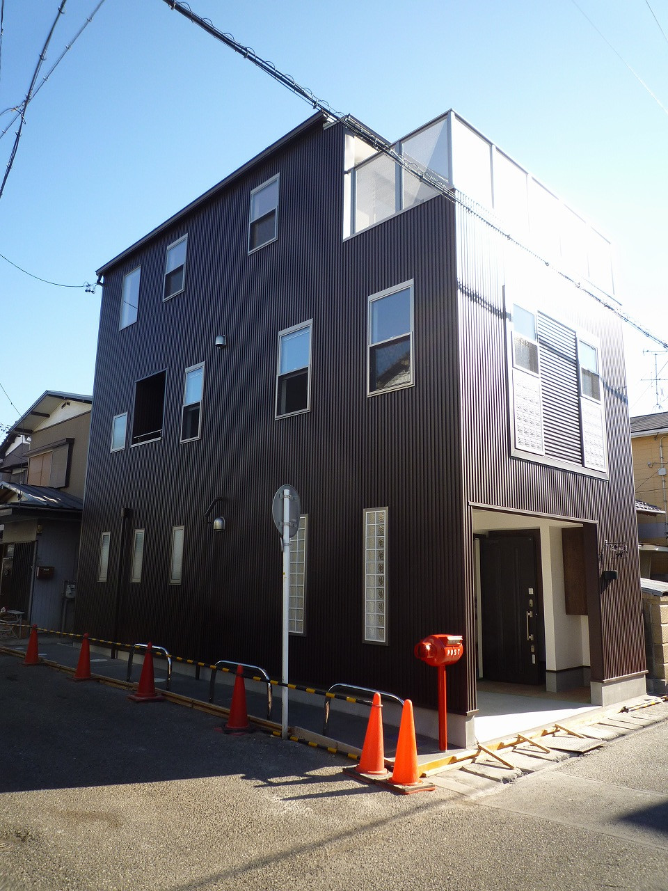 狭小敷地の3階建て