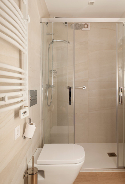 PISO DE VERANEO EN BAKIO coastal-bathroom
