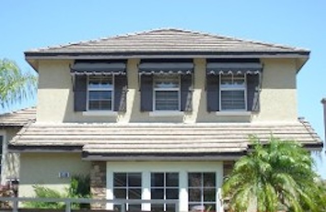 Fixed Awnings clasico-fachada