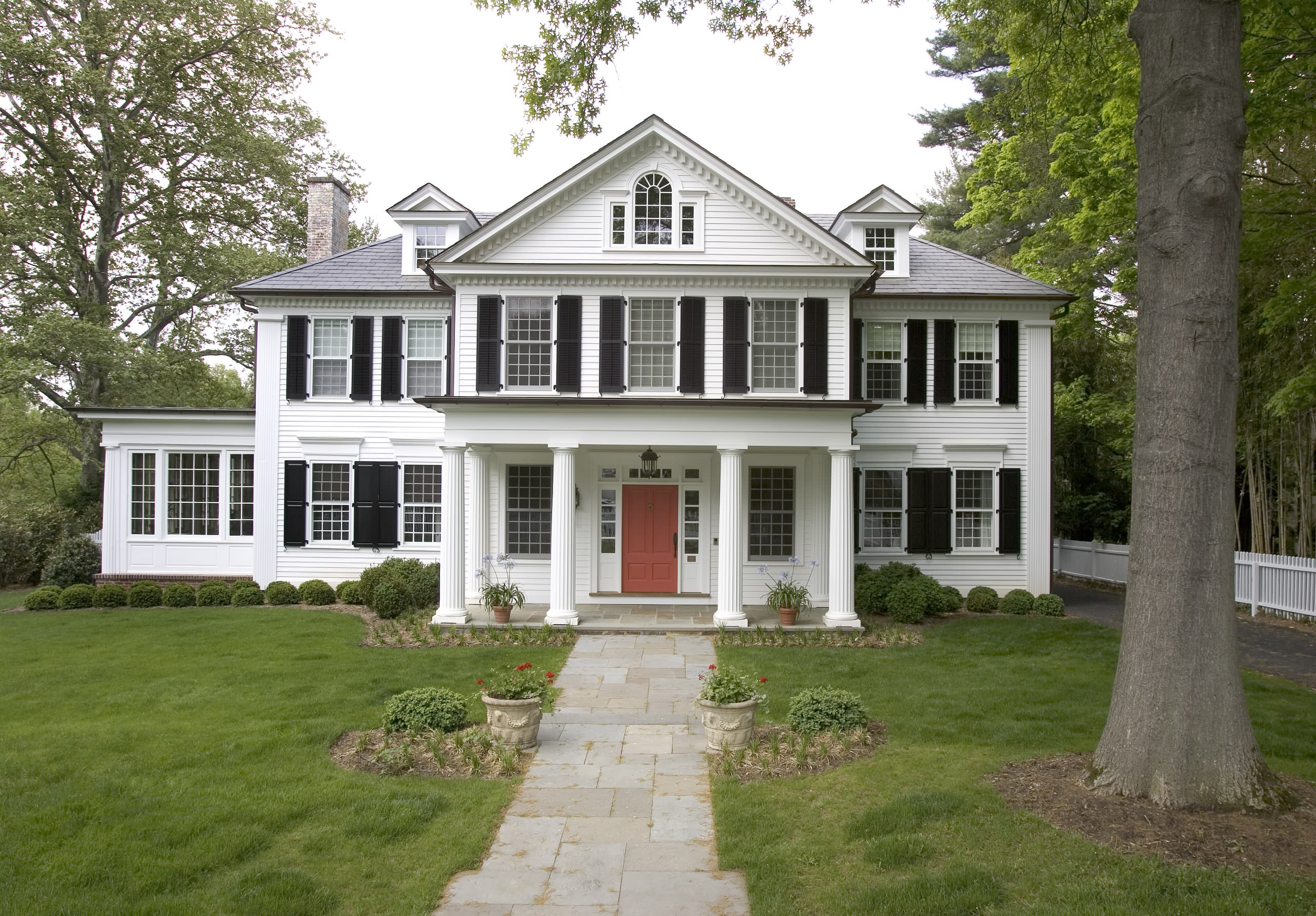 White House With Black Shutters Exterior Ideas Photos Houzz