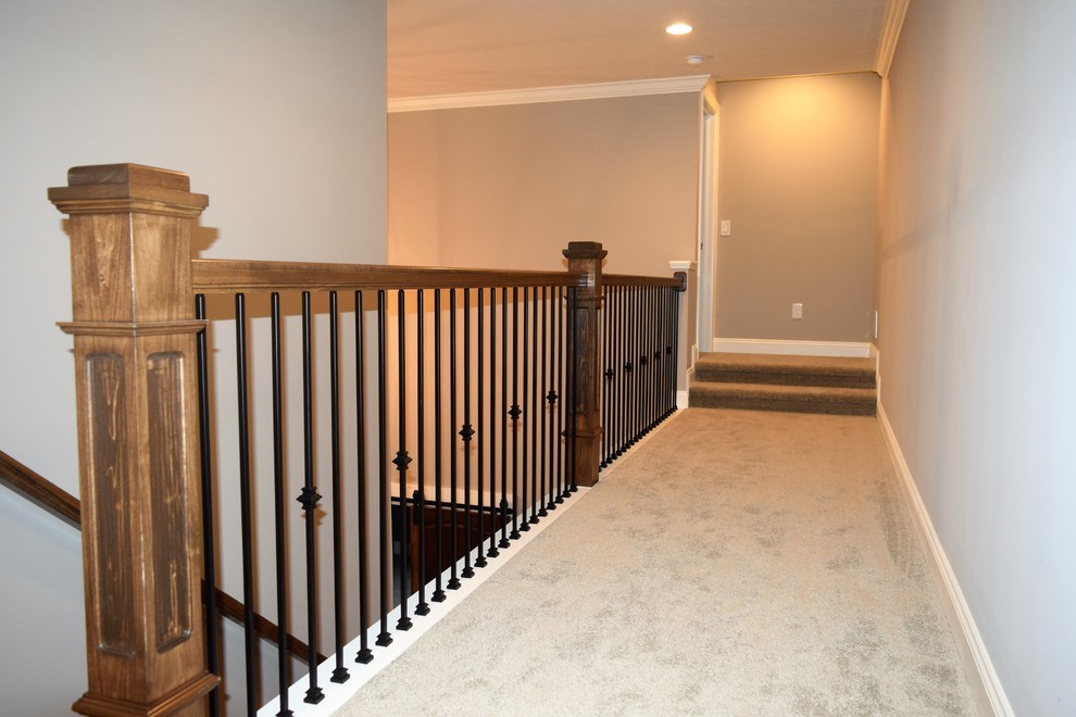 Example of a transitional balcony design in Cleveland