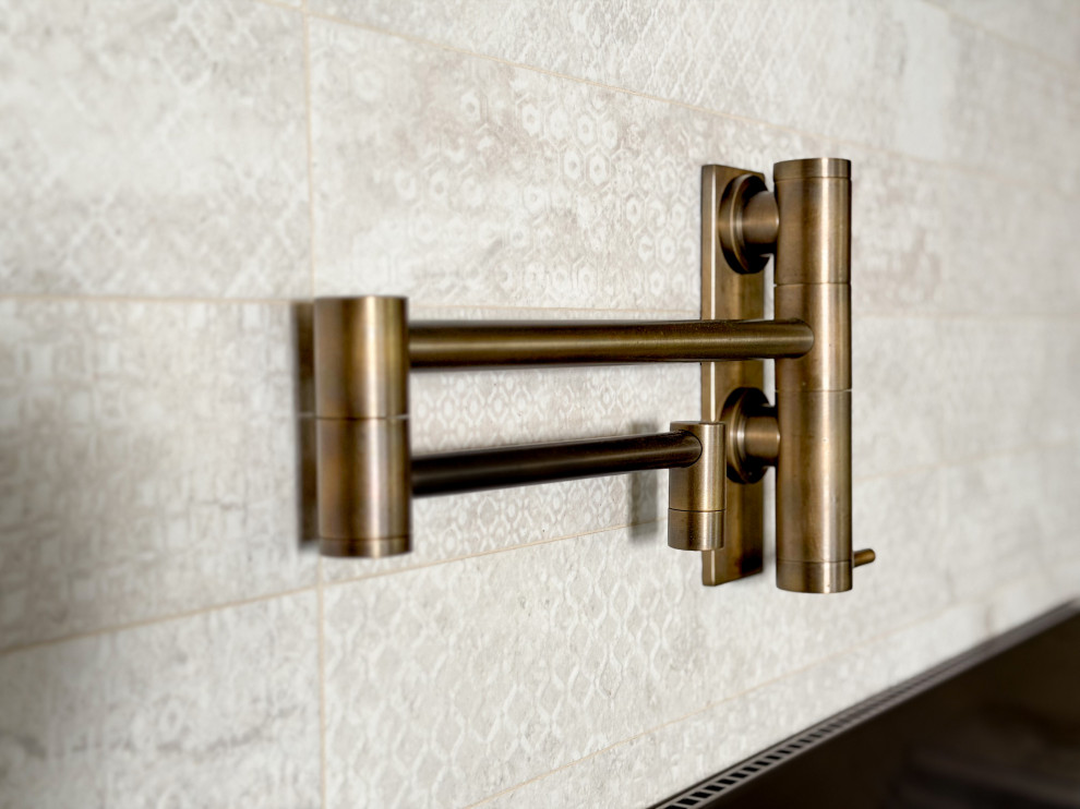 Mediterrenean Mod | Littleton, CO | Kitchen & Bathroom Full Renovation