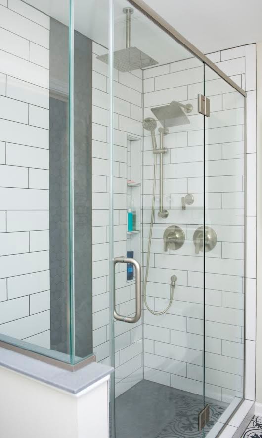 Bathroom - transitional bathroom idea