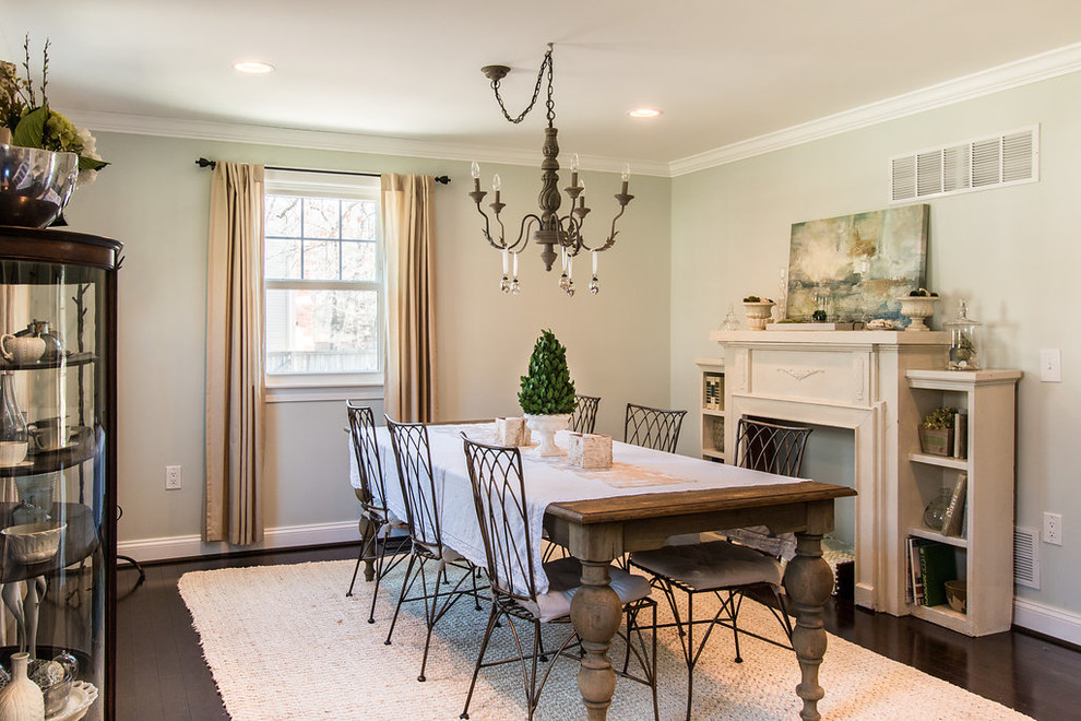 Dining room - dining room idea in Baltimore