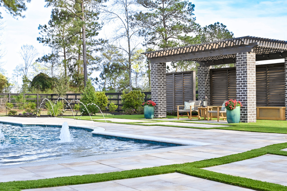 Antiqued Elegance in Willowcreek Ranch French Country Pool