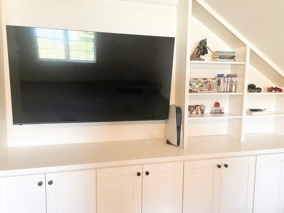 Build In's and Entertainment Centers