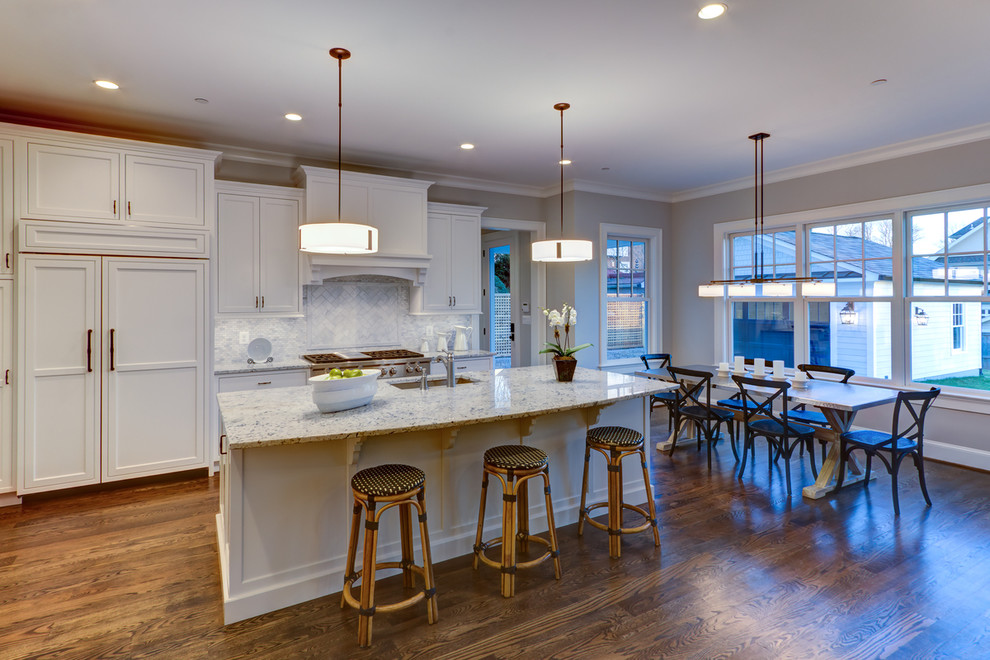 Kitchen - transitional kitchen idea in DC Metro