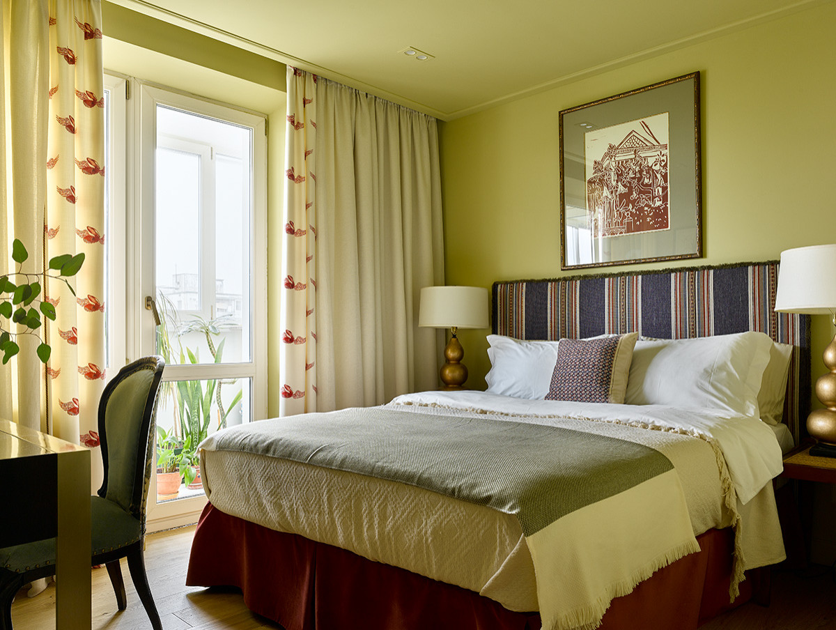 Перегородка для гардеробной, квартира дизайнера Натальи Митраковой