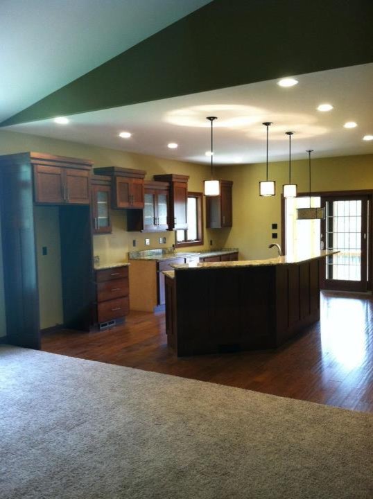 Photo of a traditional kitchen in Cedar Rapids.