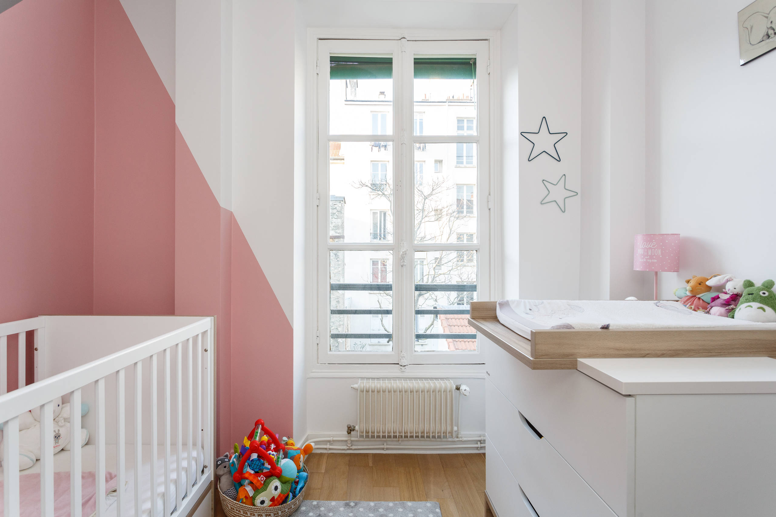 Avant/ après transformation d’un appartement pour la venu du bébé