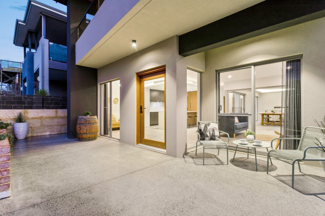 Mindarie contemporary-entre