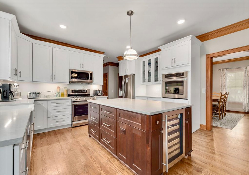 Large Wheaton Kitchen