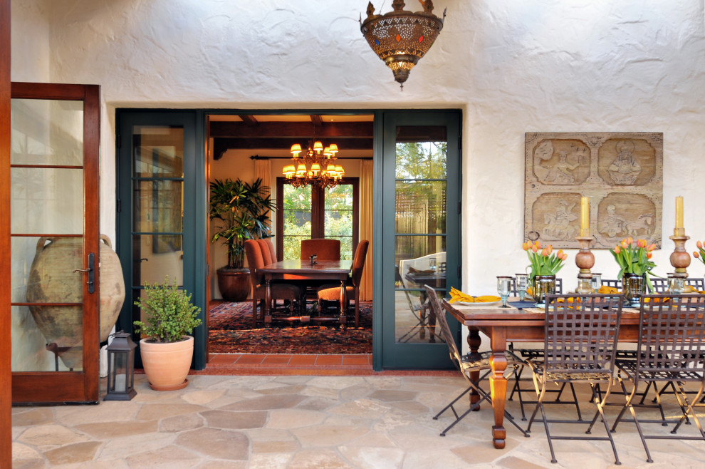 Tuscan patio photo in San Diego
