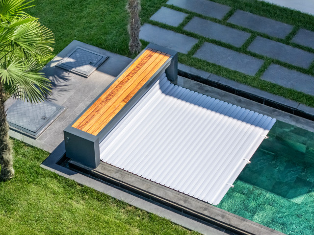 Bench Type Automatic Slatted Pool Covers contemporary