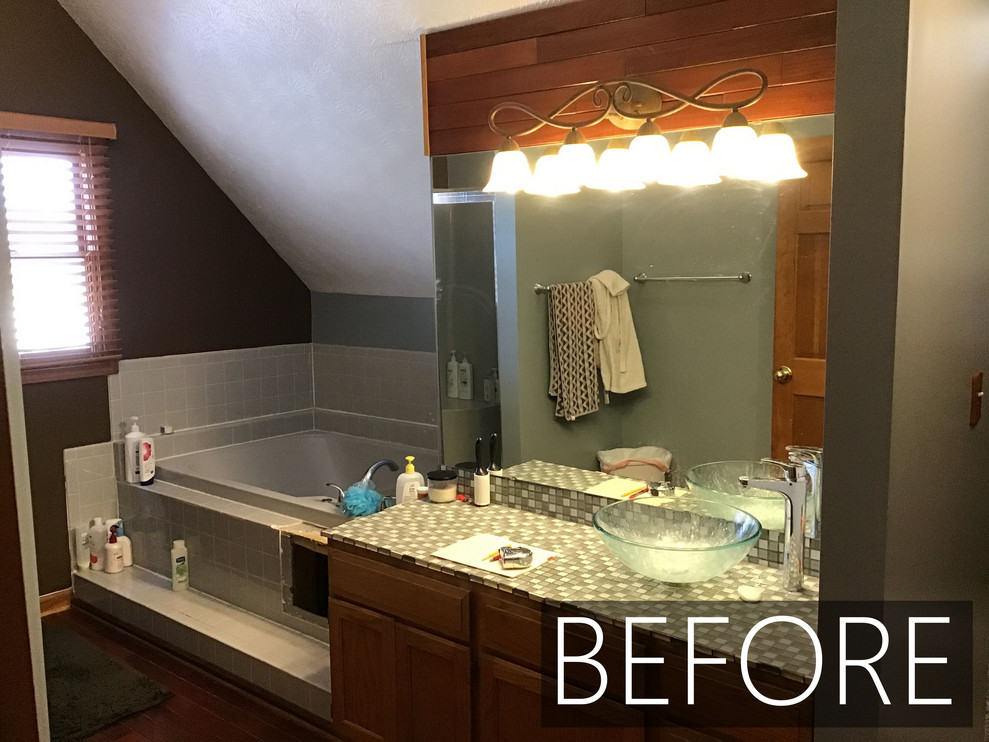 Home design - transitional home design idea in Indianapolis