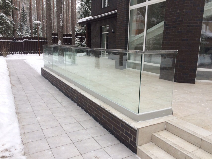 Ограждения террасы по периметру