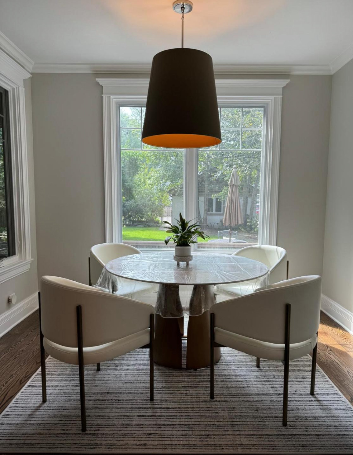 Suburbian breakfast space - Before and after pics