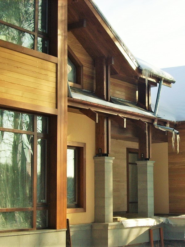 Монтаж Фасада из деревянных панелей планкен.