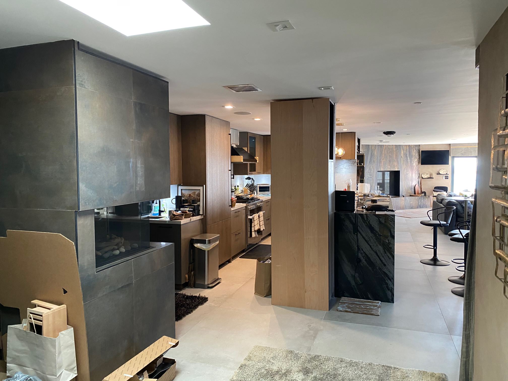 Gore Kitchen, Bathroom, Entertainment, and Back Ends
