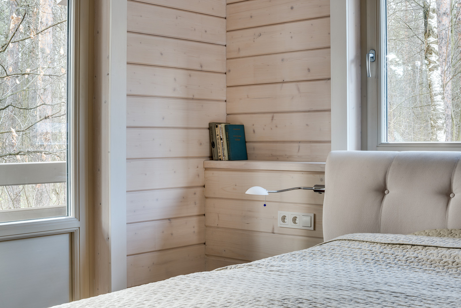 Дом в поселке Железнодорожник