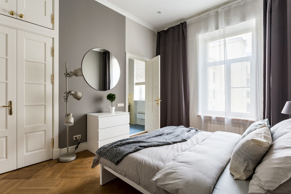 Inspiration for a transitional bedroom in Saint Petersburg.