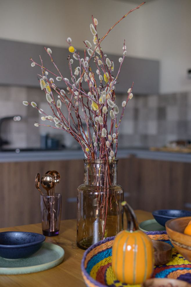 Кухня в трех уровневой квартире