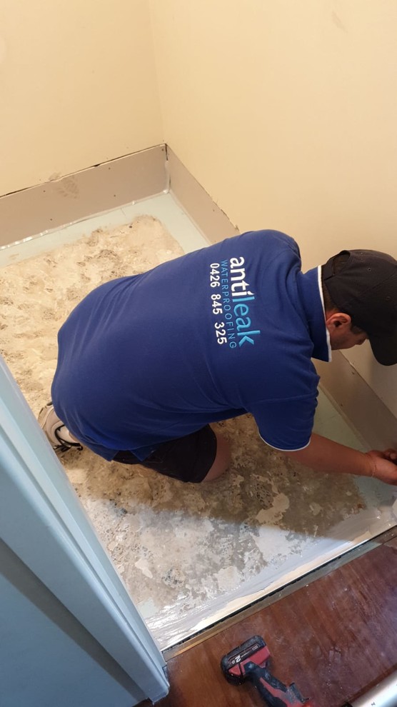 HOME TRANSFORMATION - ALL WET ROOMS - HILLS DISTRICT