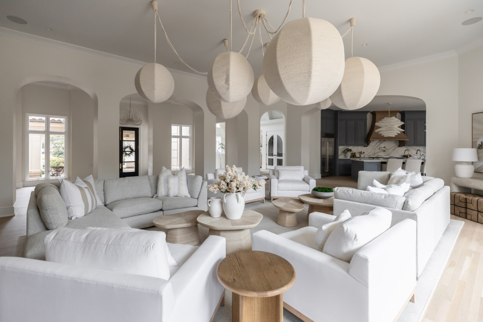 NASHVILLE GUT AND REVIVE - Beach Style - Living Room - Nashville - by ...