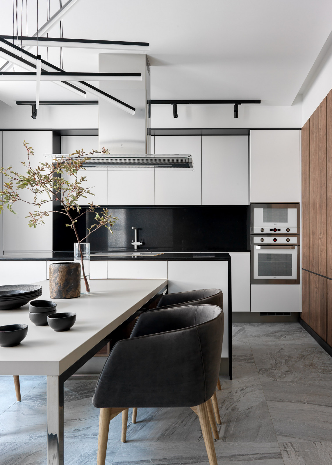 Arartment №2 in Saint-Petersburg by TaupeHome