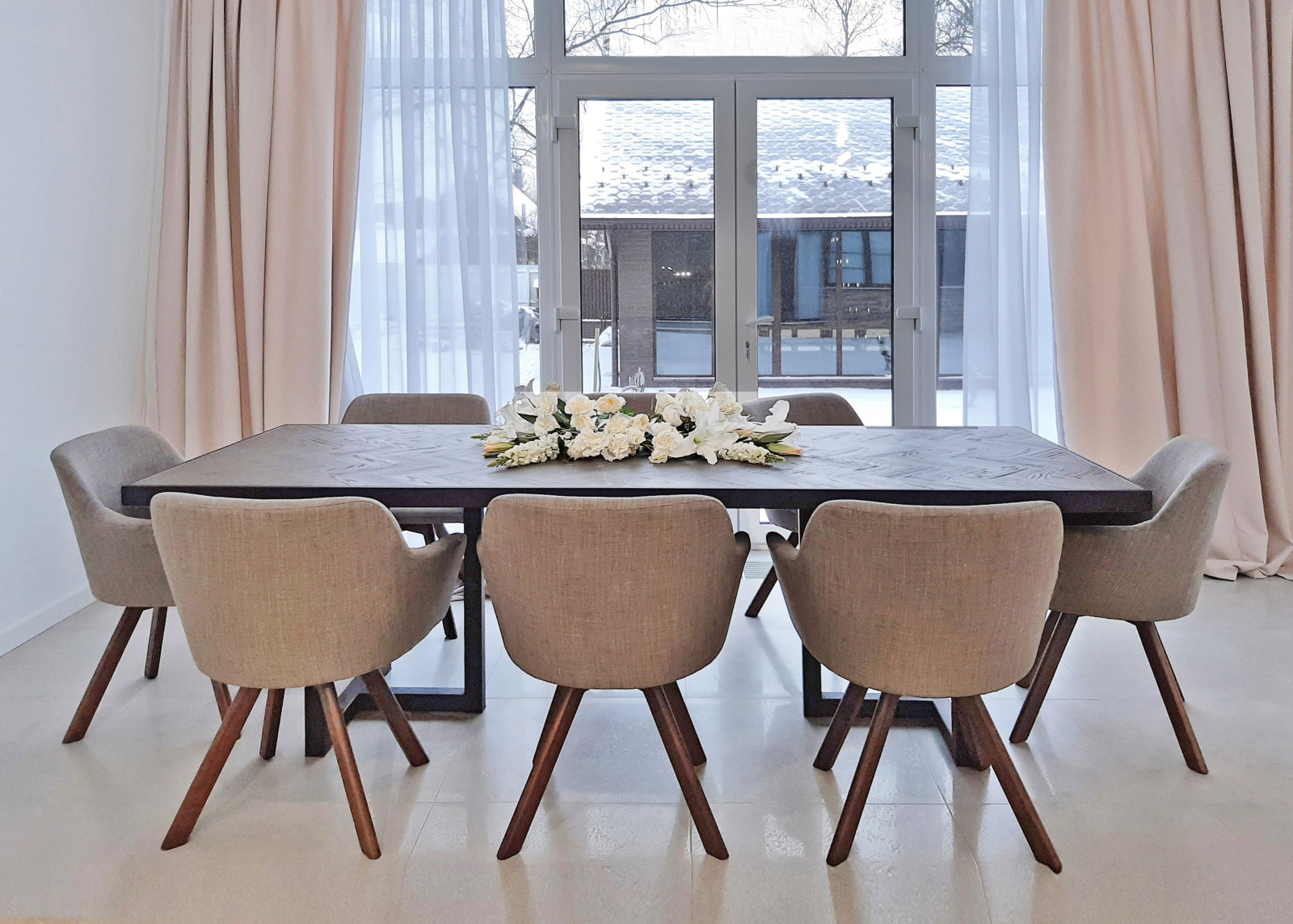 Таунхаус в современном стиле. Contemporary townhouse.