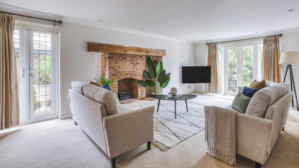 Staged to Sell - Part Furnished - Project Dovestone Gardens