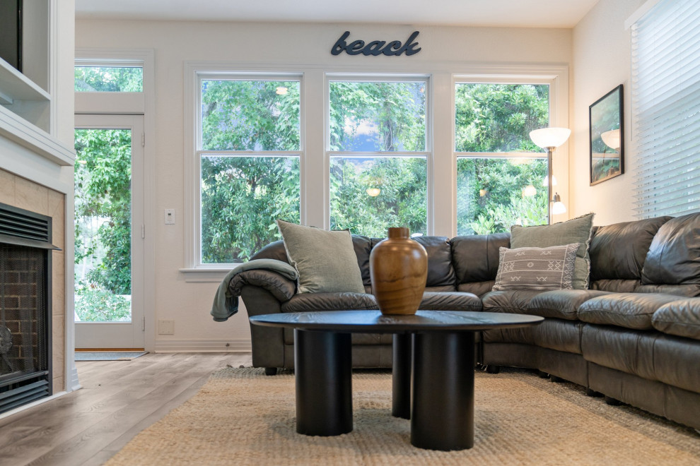Vacation Rental Design (on a budget) - "Walk On Water"