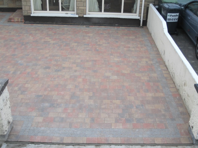 paving driveways 