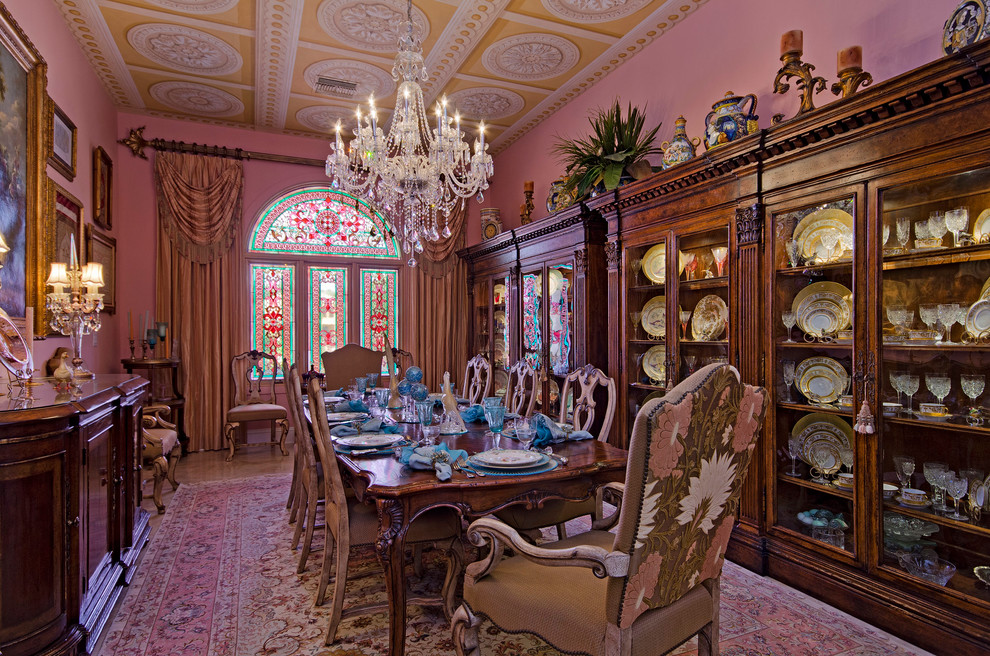Traditional dining room in Dallas.