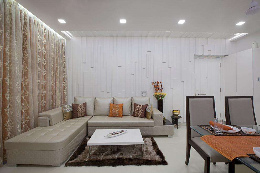 Photo of a contemporary living room in Pune.