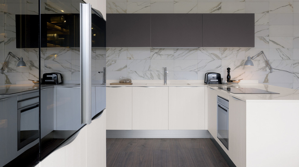 Eat-in kitchen - modern l-shaped dark wood floor eat-in kitchen idea in Miami with no island