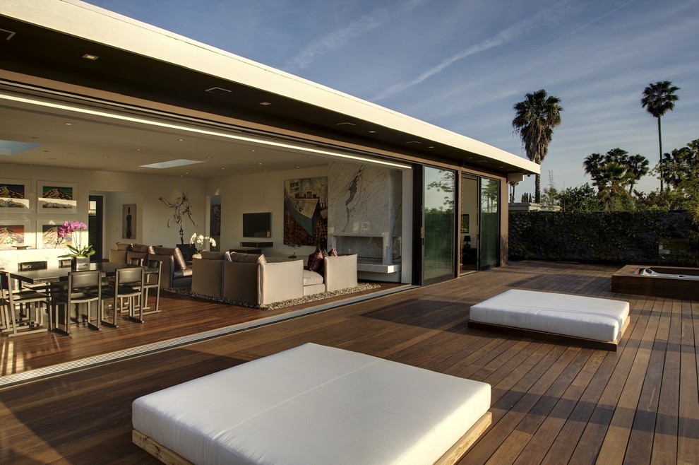This is an example of a contemporary deck in Los Angeles with no cover.