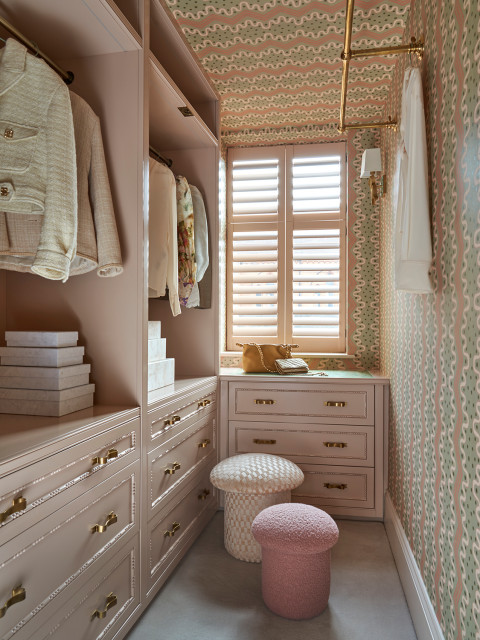 A London Vicarage Reimagined sekelskiftes-foervaring-och-garderob