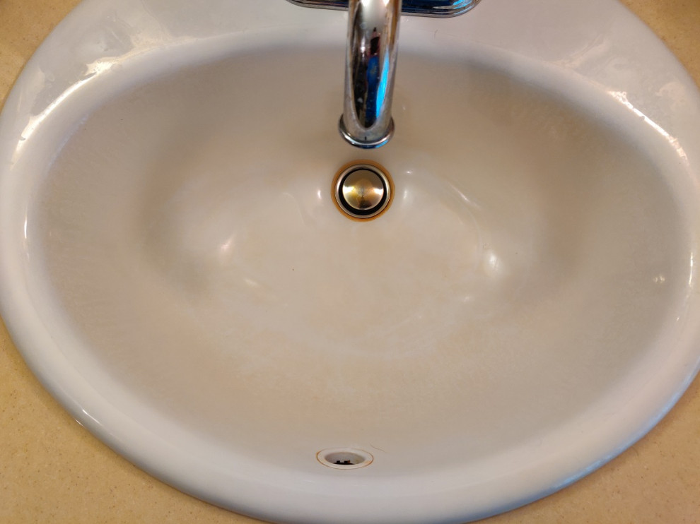 How to Remove Scratches from a Cast Iron Sink or Tub - Pretty