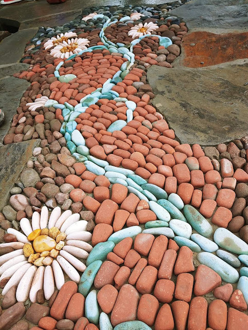 Wanderland Rock Mosaic Project