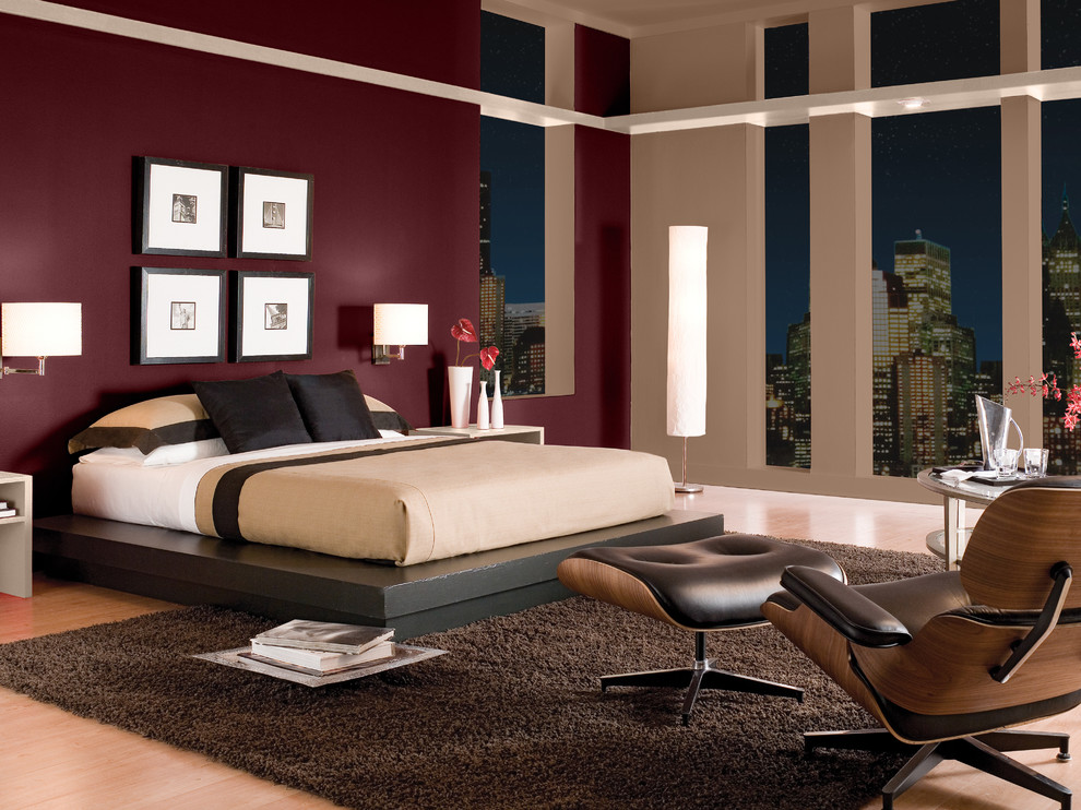 Design ideas for a modern bedroom in Orange County.