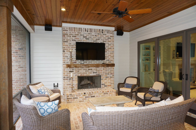 Old Cypress Pointe veranda