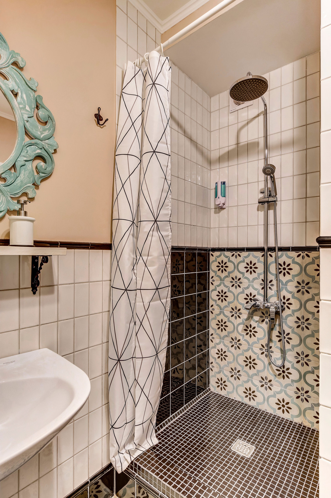 Душевая кабина