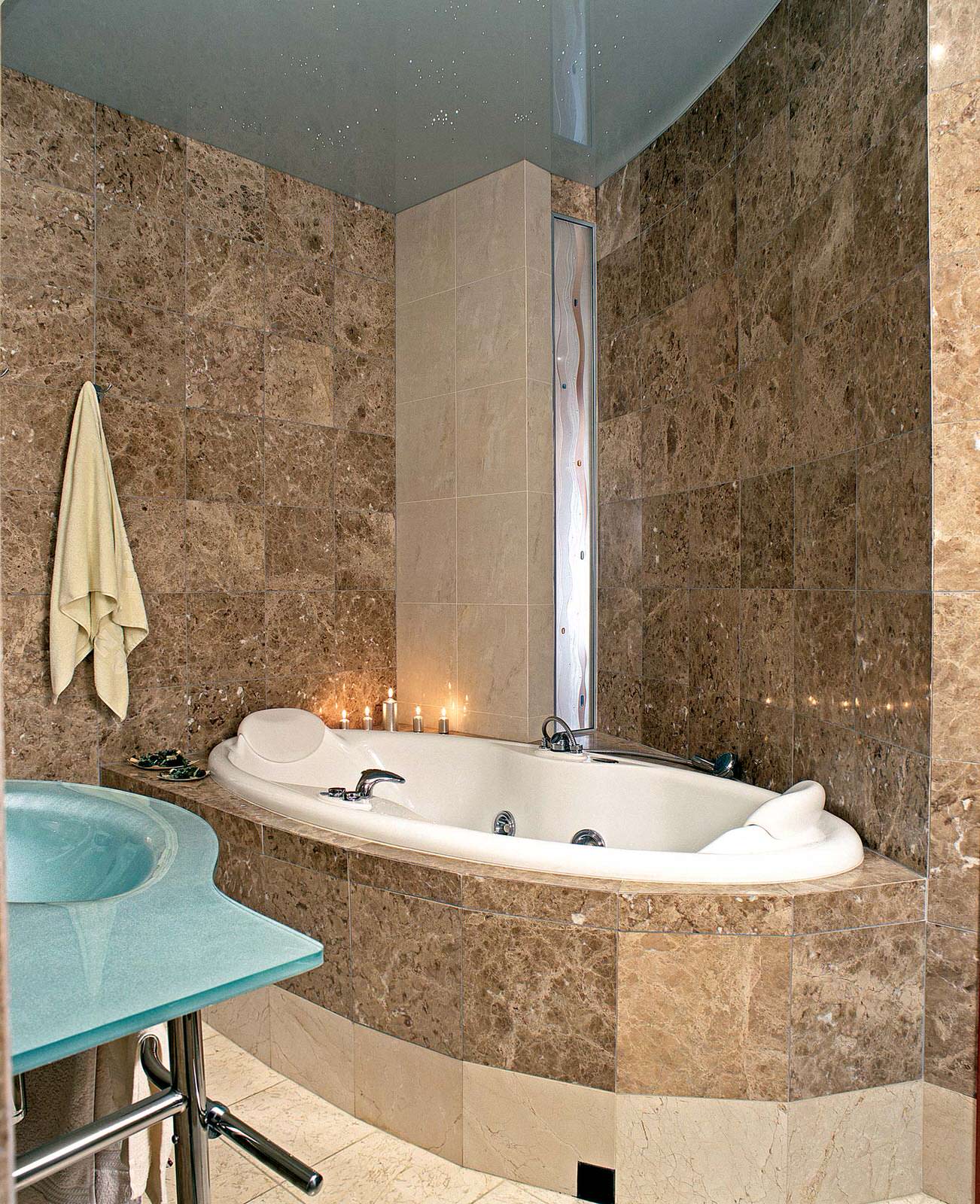 «С чистого листа»