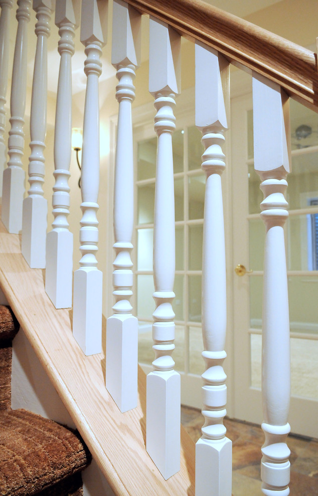 Staircase - transitional staircase idea in Chicago