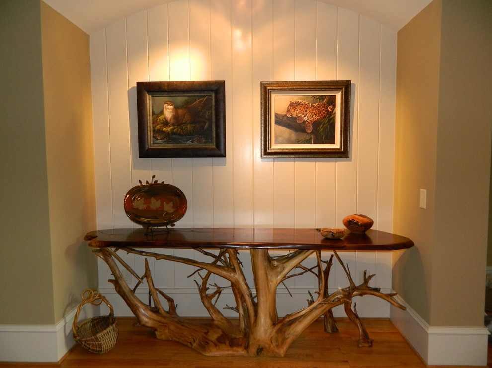 Entryway - rustic entryway idea in Atlanta